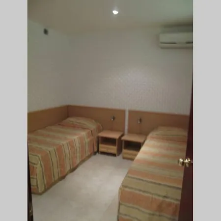 Апарткомплекс В 50 Метрах От Пляжа Солнечный Берег Lejlighed Sunny Beach